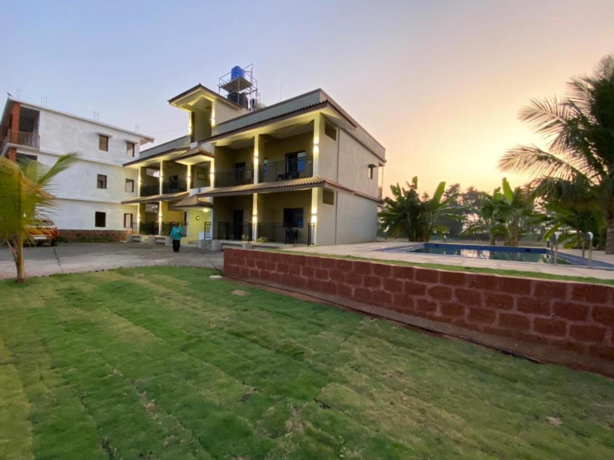 O'Nest Countryside Hotel Surai Exterior photo